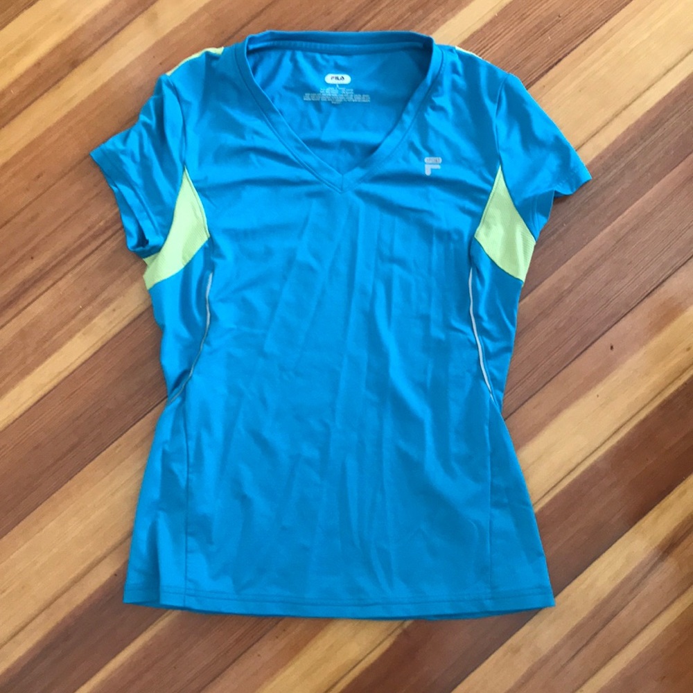 Athletic top